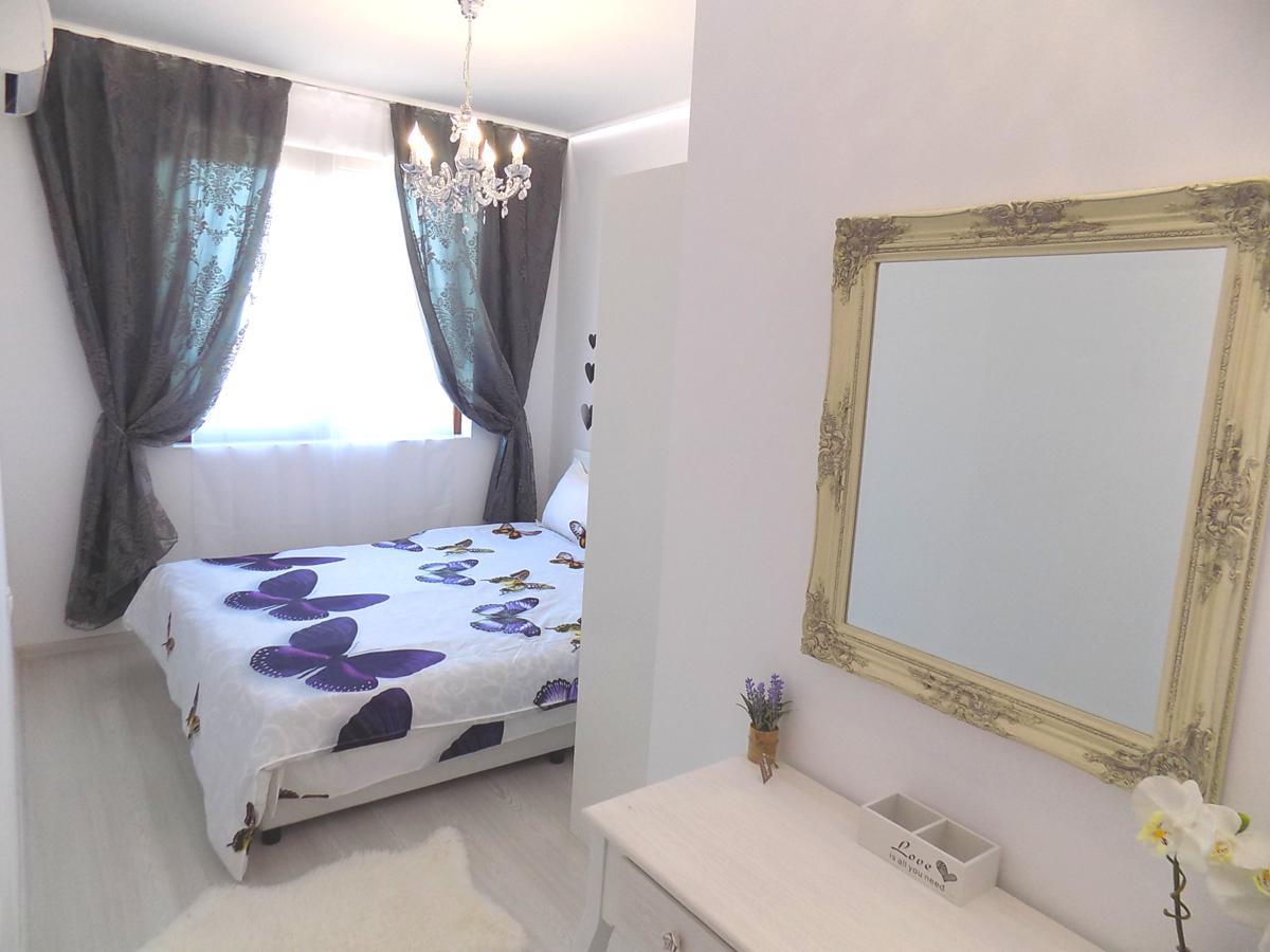 Apartment Silvi Varna Eksteriør bilde